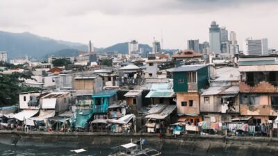 Transformation of Slums: Informal Settlement Upgrading 7 slum transformation